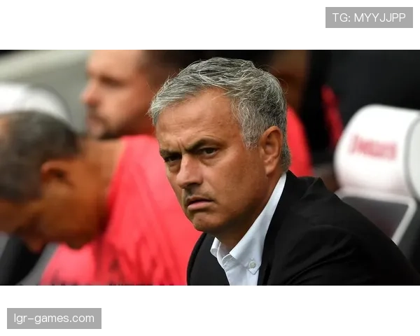 弗格森重返英超分享执教经验，引发业界高度关注