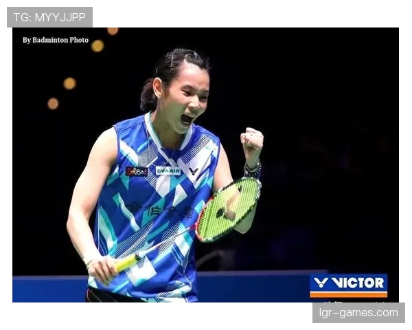 戴资颖拎着大牌手袋去菜市场讲价，这反差我笑出声音