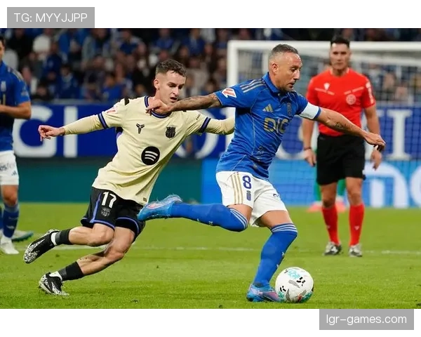 巴萨年轻化推进带来经验缺失与稳定性承压，球队表现呈现阶段性变化